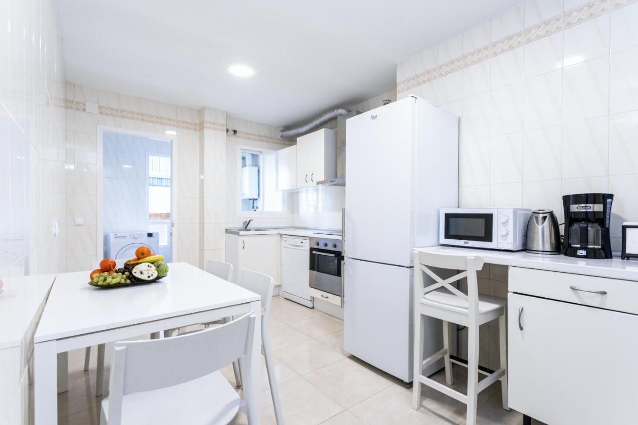 Apartamento Frente a la playa Malagueta Arenal, 10 personas Málaga Exterior foto