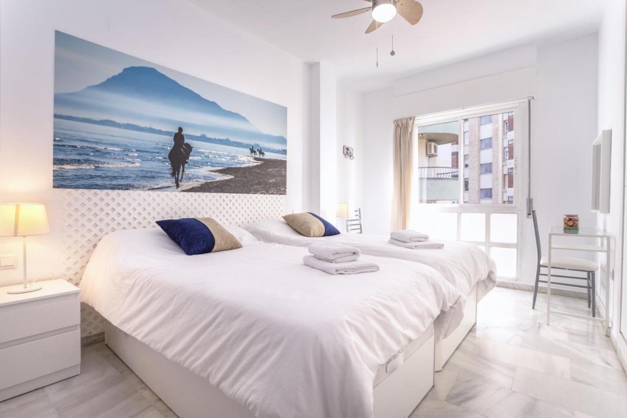 Apartamento Frente a la playa Malagueta Arenal, 10 personas Málaga Exterior foto