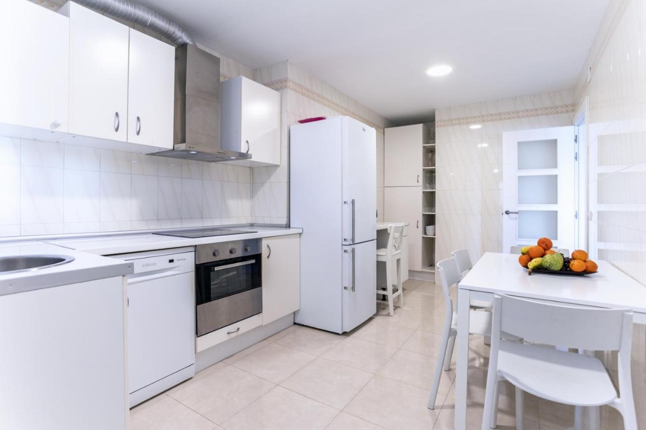 Apartamento Frente a la playa Malagueta Arenal, 10 personas Málaga Exterior foto