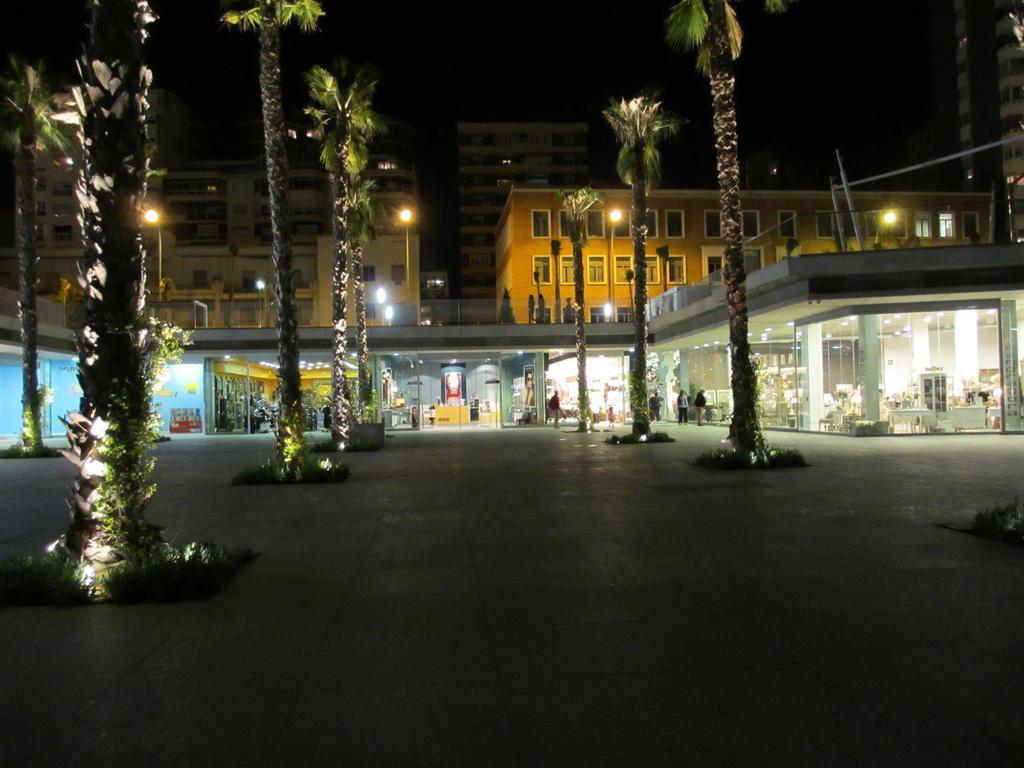 Apartamento Frente a la playa Malagueta Arenal, 10 personas Málaga Exterior foto